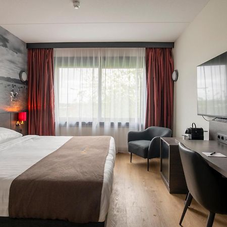 Bastion Hotel Алмере Екстериор снимка