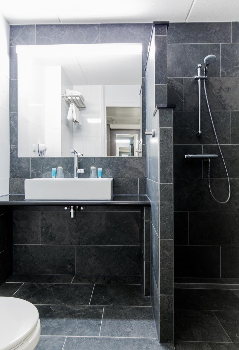 Bastion Hotel Алмере Екстериор снимка